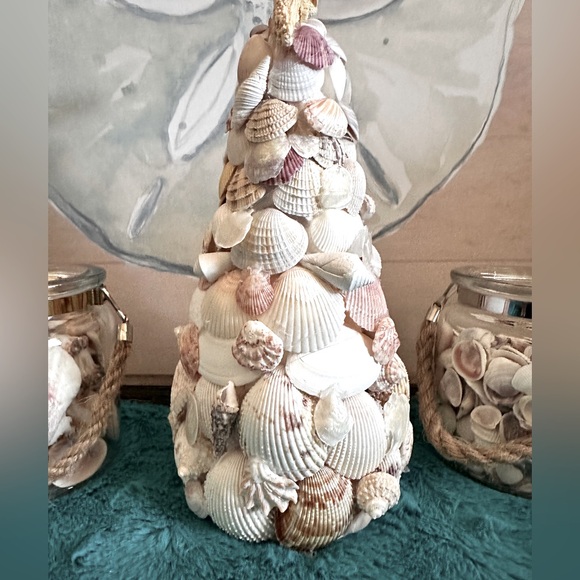 Handmade Sea Shell Tree with Starfish Topper - Picture 4 of 6